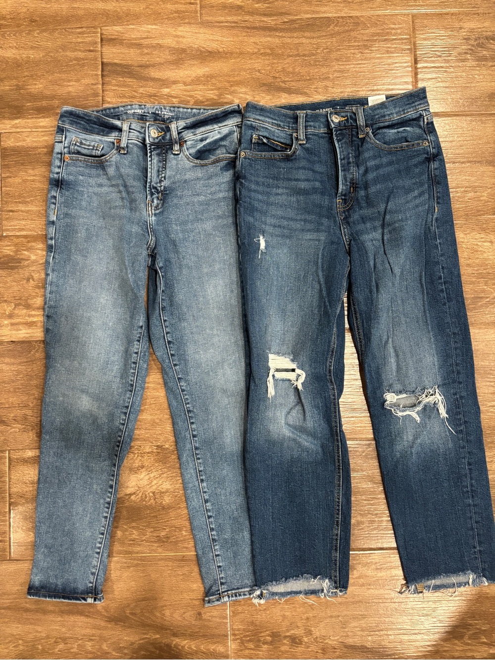 Old Navy Women's Size 4 Skinny Jeans Light & Mid Blue Distressed High Rise Two